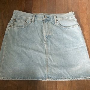 Levi’s Light Blue Denim Mini Skirt